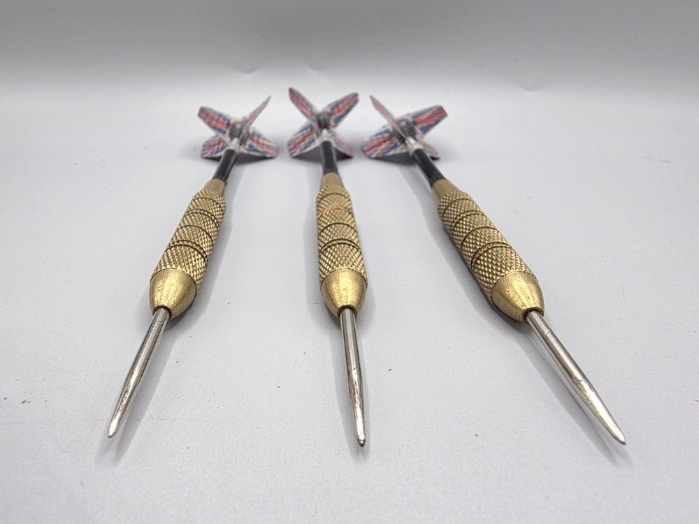 Vintage Brass Dart Set with Dimplex Flights - 23g