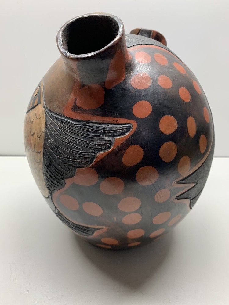 Taller Maximo Inga Pottery Vase