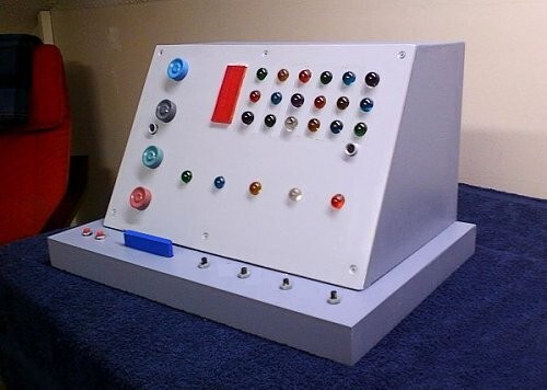 STAR TREK DESKTOP COMPUTER Lights and Sounds