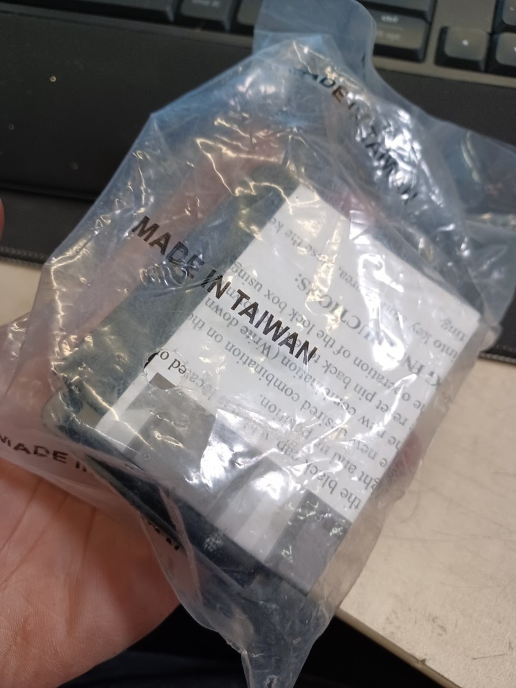 Vault Locks 3210 Wall Mount Key Storage Lock Box