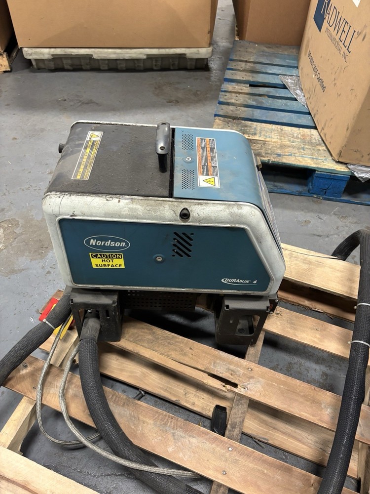 Nordson Durablue 4L Glue Machine USED