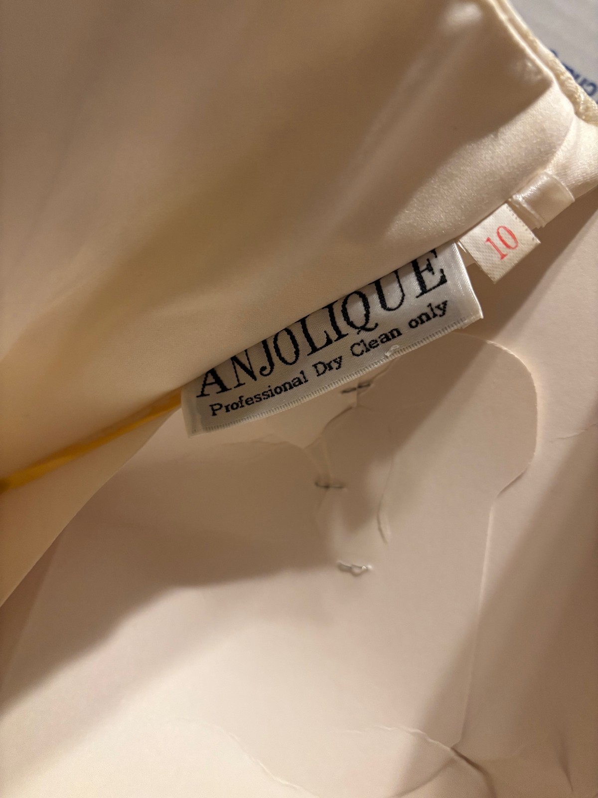 Anjolique wedding dress, Size 10, Ivory/Candlelight, Preowned