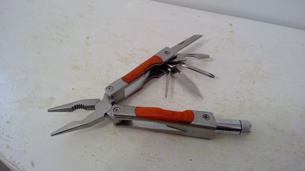 MultiTool NICE Used Condition Pocket Knife Multi Tool