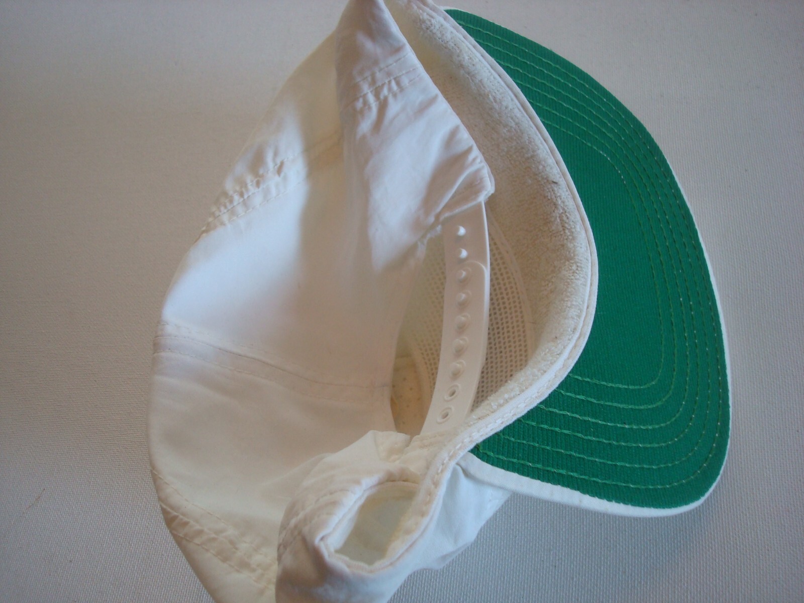 OCCIDENTAL COLLEGE 90S BEACH GOLF SNAPBACK DEADSTOCK HAT CAP VINTAGE R2