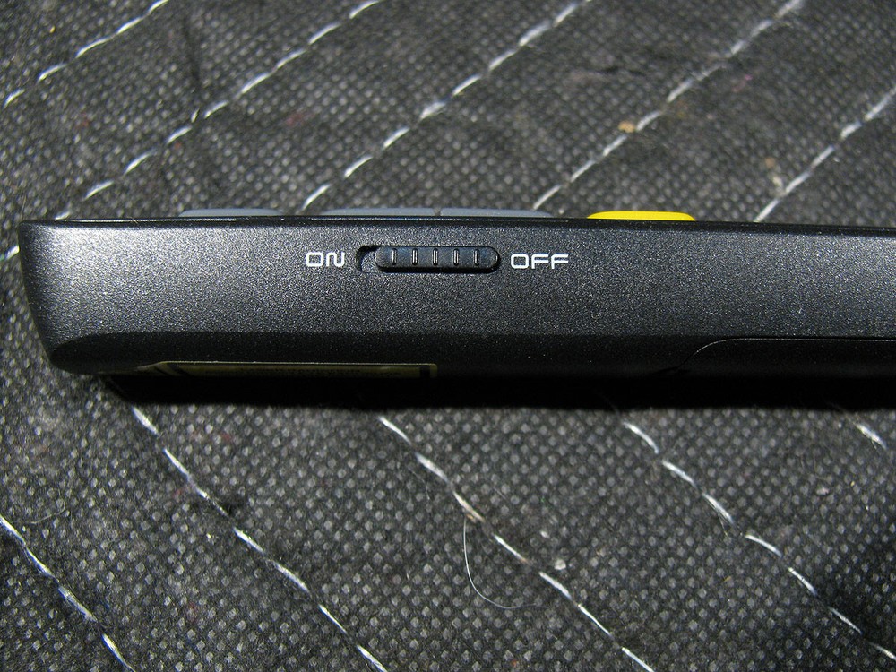 Knorvay N29 Wireless Presenter With Laser Pointer