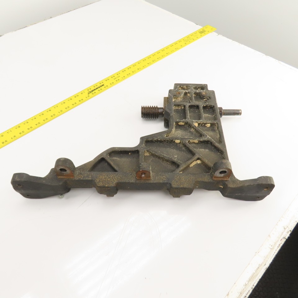 SawStop CB104 080 Front Trunnion Bracket Assembly From CB73480 Table Saw