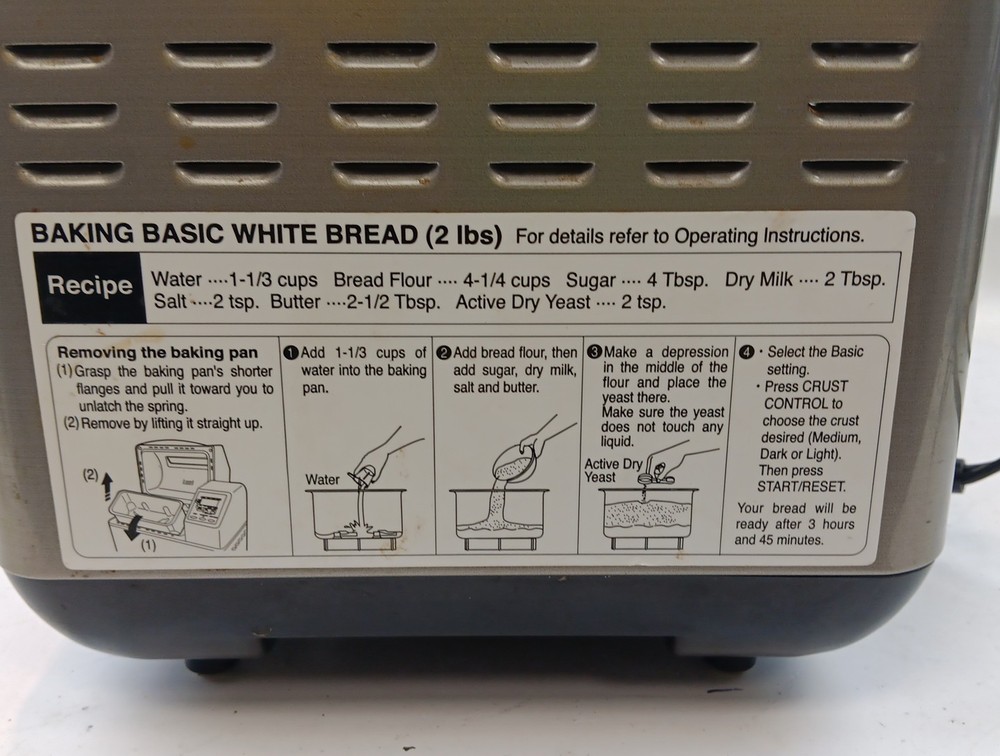 Zojirushi Bread Machine BB-CEC20 Home Bakery Supreme Breadmaker Black