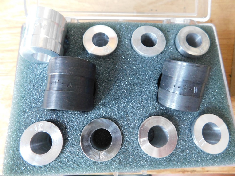 Ponsness Warren Platinum 2000 Reloading Reloader Platform, 4/73
