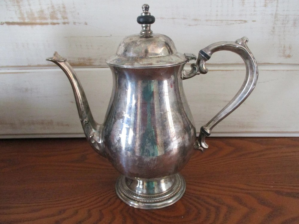 Rare Vintage Oneida USA Ltd Teapot, Tea Server with Hinged Lid