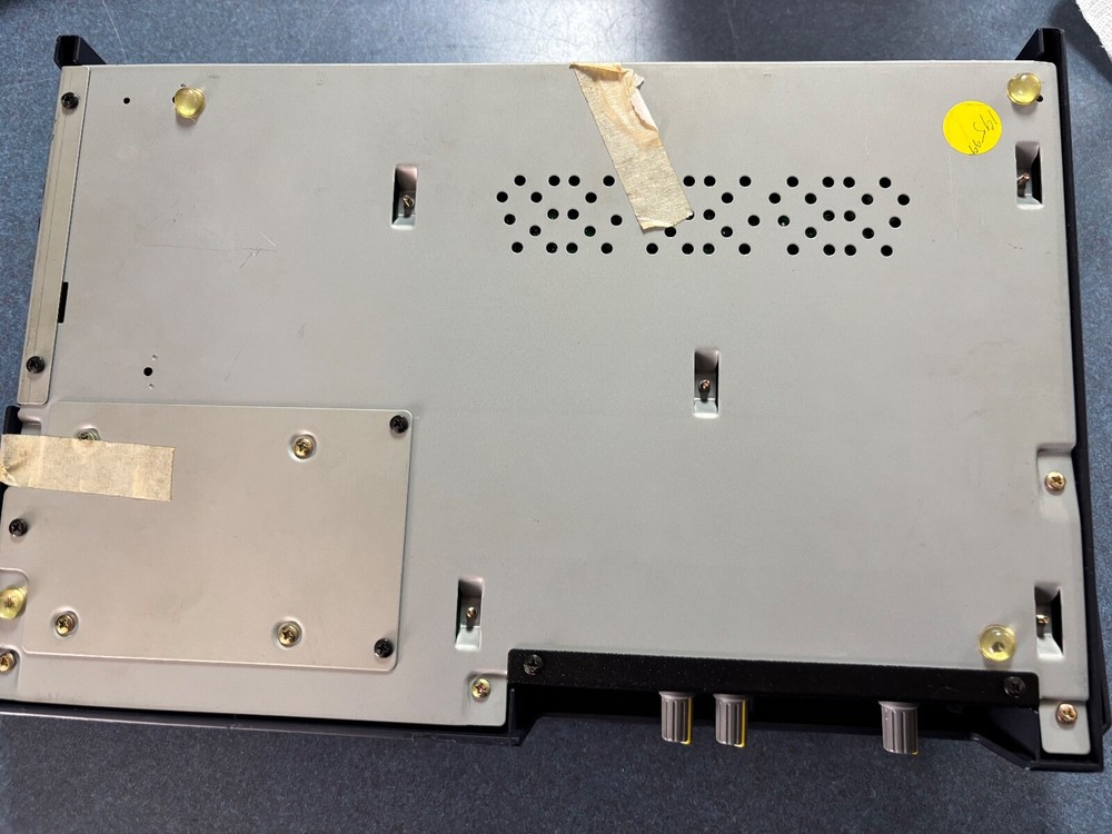 KORG D8 DEGITAL RECORDING STUDIO multitrack recorder