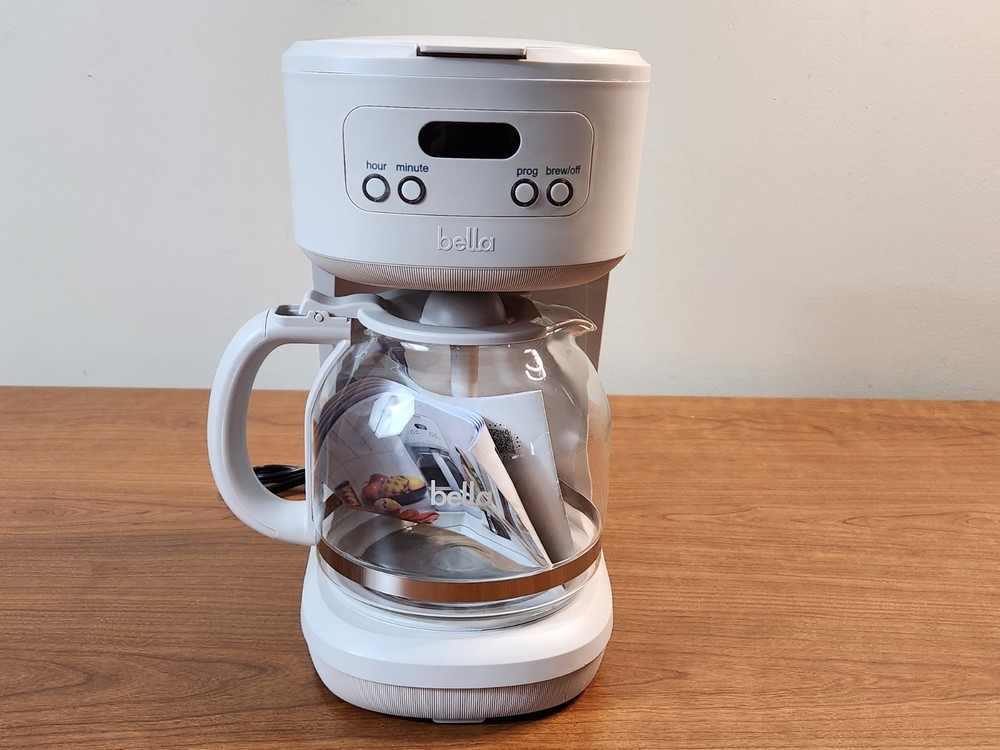 Bella 12 Cup Programmable Coffee Maker Model CMD1011-UL Beige New No Box