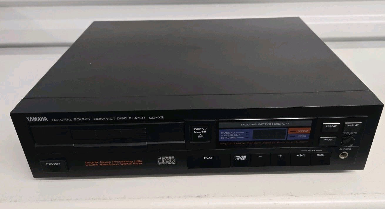 VTG Classic Yamaha CD-X2 Compact Disc Player (1985) Japan Made *FULLY SERVICED*