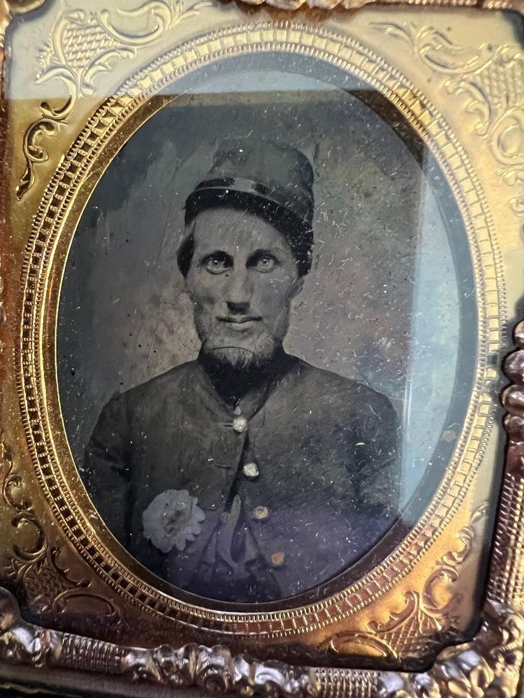 Civil War 1/9th  Plate Ruby Ambrotype (Confederate Secession Ribbon)?