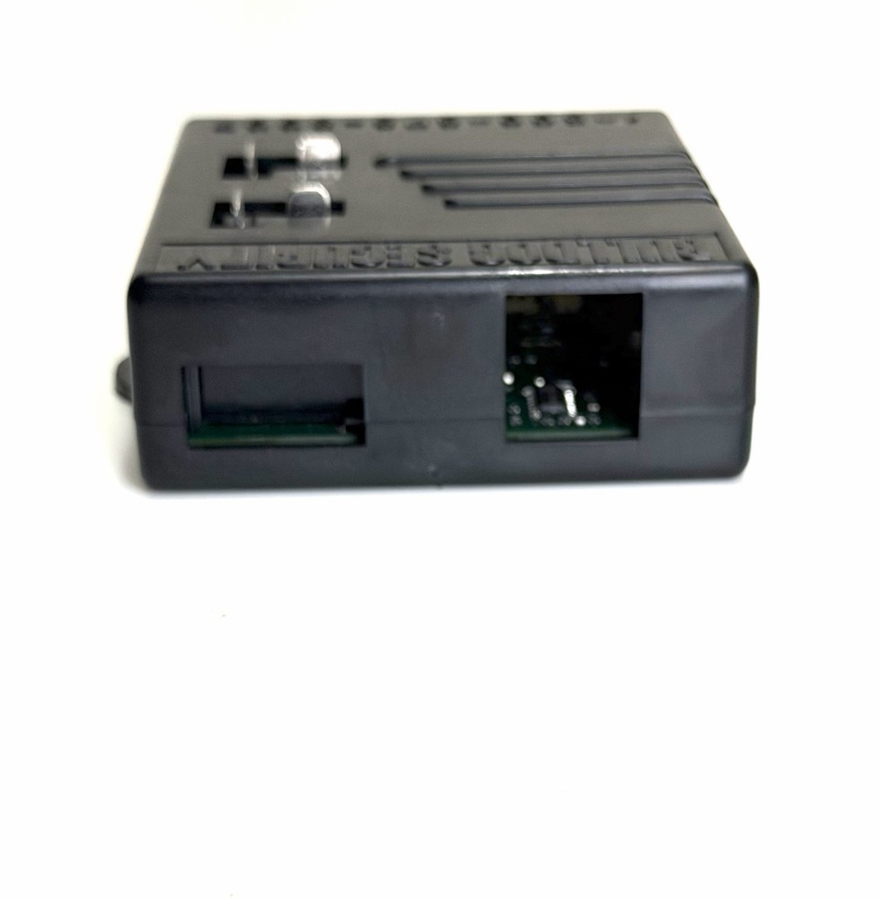 Bulldog Security RS82 Remote Starter Replacement Module Brain ONLY - Untested