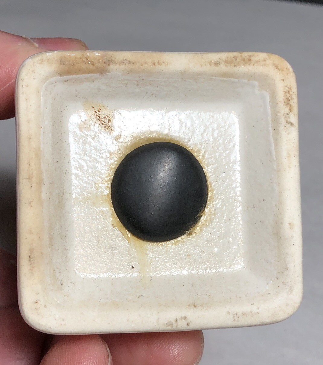 Pair Of Vintage Art Deco Mid Century Ceramic Salt & Pepper Shakers Gift