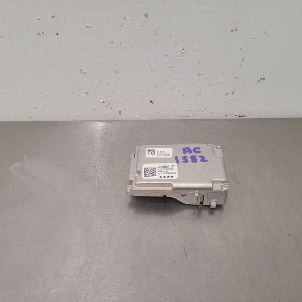 19 CHEVY SILVERADO 1500 FRONT FACING CAMERA WINDSHIELD MOUNTED 84568001