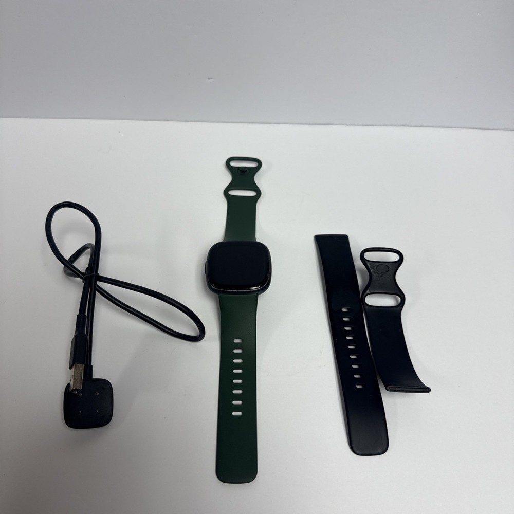 Fitbit Versa 4 Fitness Smartwatch -