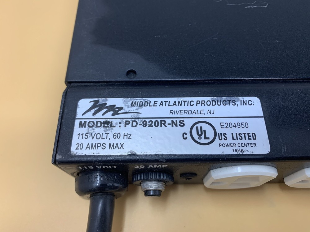 Middle Atlantic Products PD-920R-NS Surge Protector
