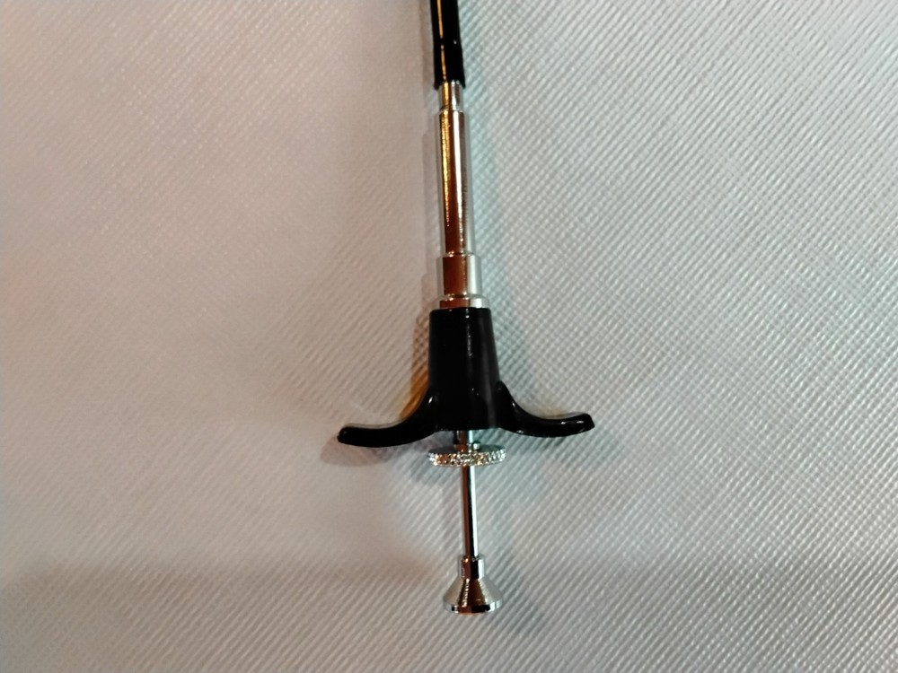 Shutter Release Mechanical Cable 8" with Lock -Black vinyl- tested.