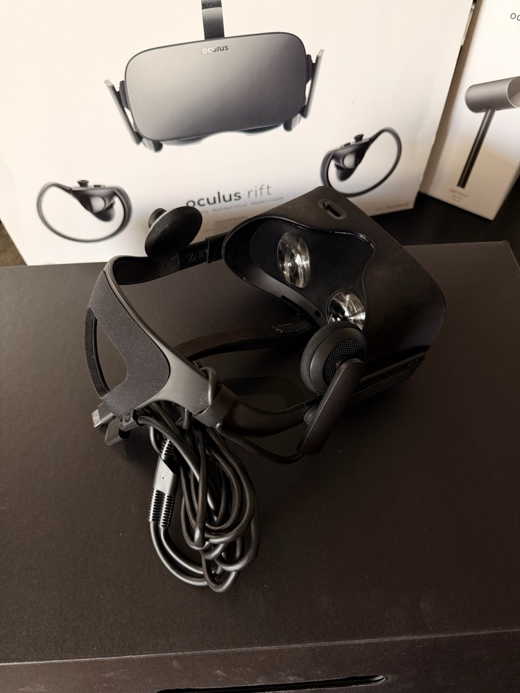 Oculus Rift CV1 VR Headset Bundle w/ Touch Controllers + 3 Sensors Complete