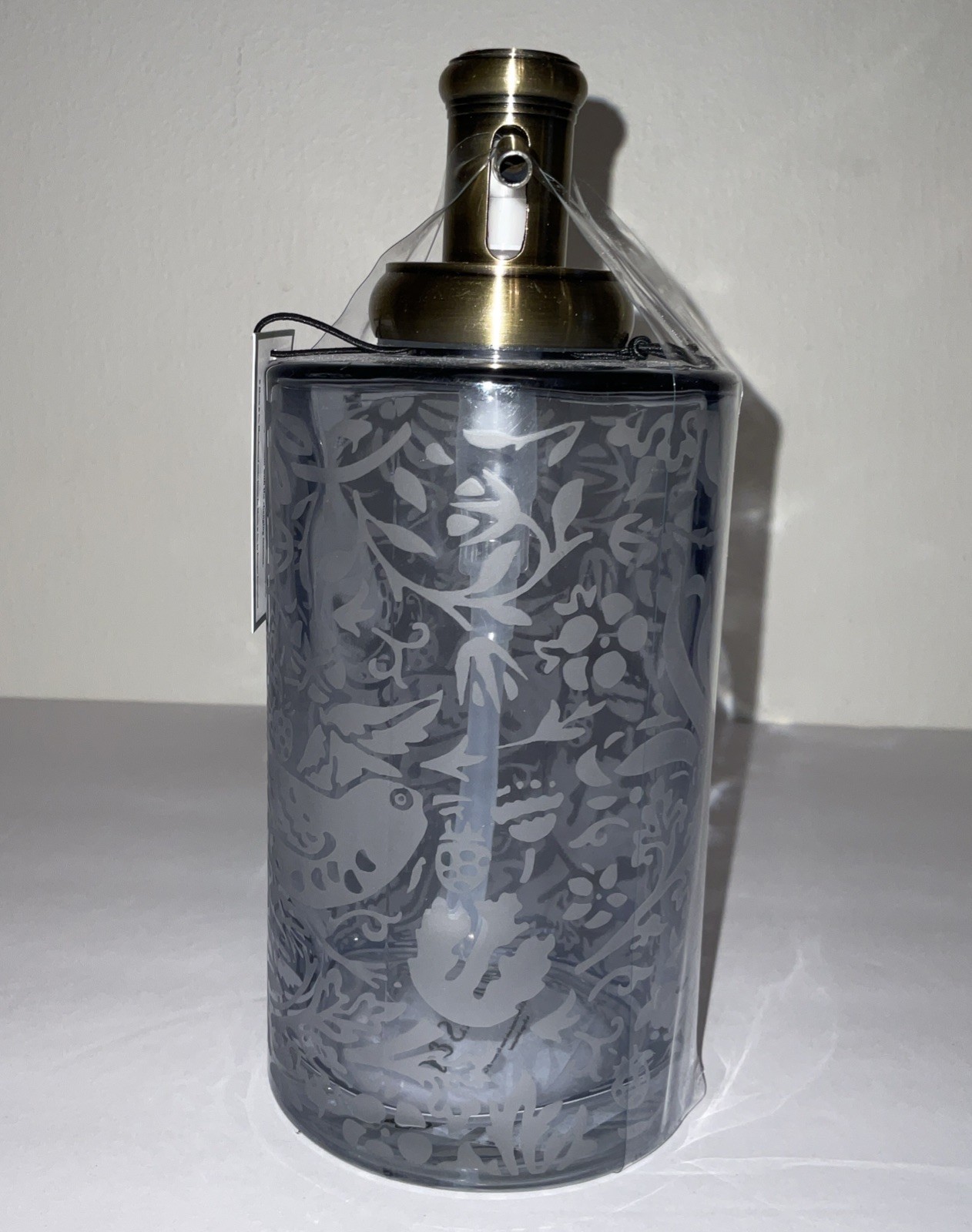 MORRIS & Co. STRAWBERRY THIEF CLEAR GLASS SOAP PUMP BATHROOM VANITY NWT