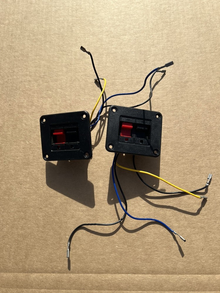 Pair Realistic Minimus -7 Speaker Crossovers