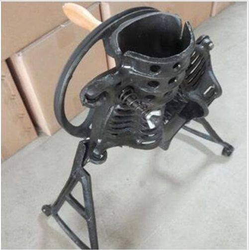 Hand Corn Thresher Sheller Threshing Stripping Machine Stripper Tool bi