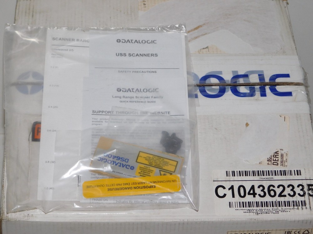 New Datalogic DS6400-105-012 Fixed Automation Laser Barcode Scanner Reader Unit