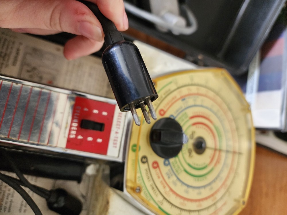 ENGINE ANALYZER SELECT A TEST Kal - Equip