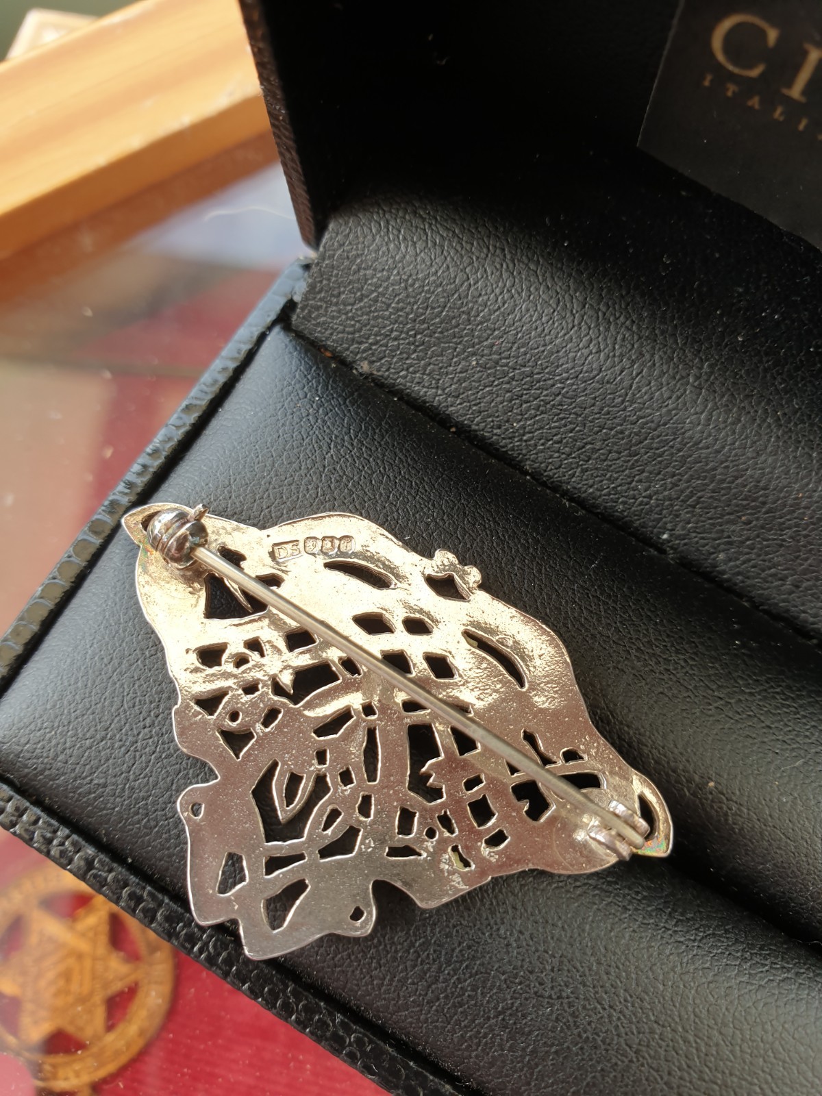 TAIN SILVER (Douglas Scott ) SCOTTISH SILVER BROOCH 1993