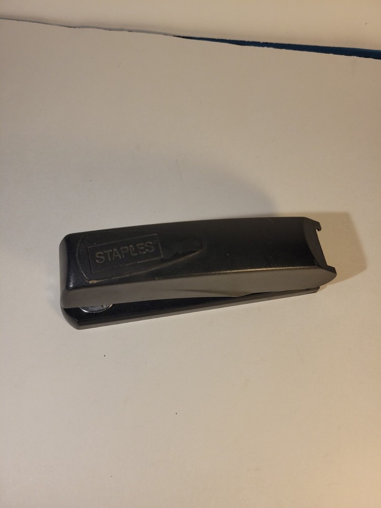 Staples Black PVC Office Stapler
