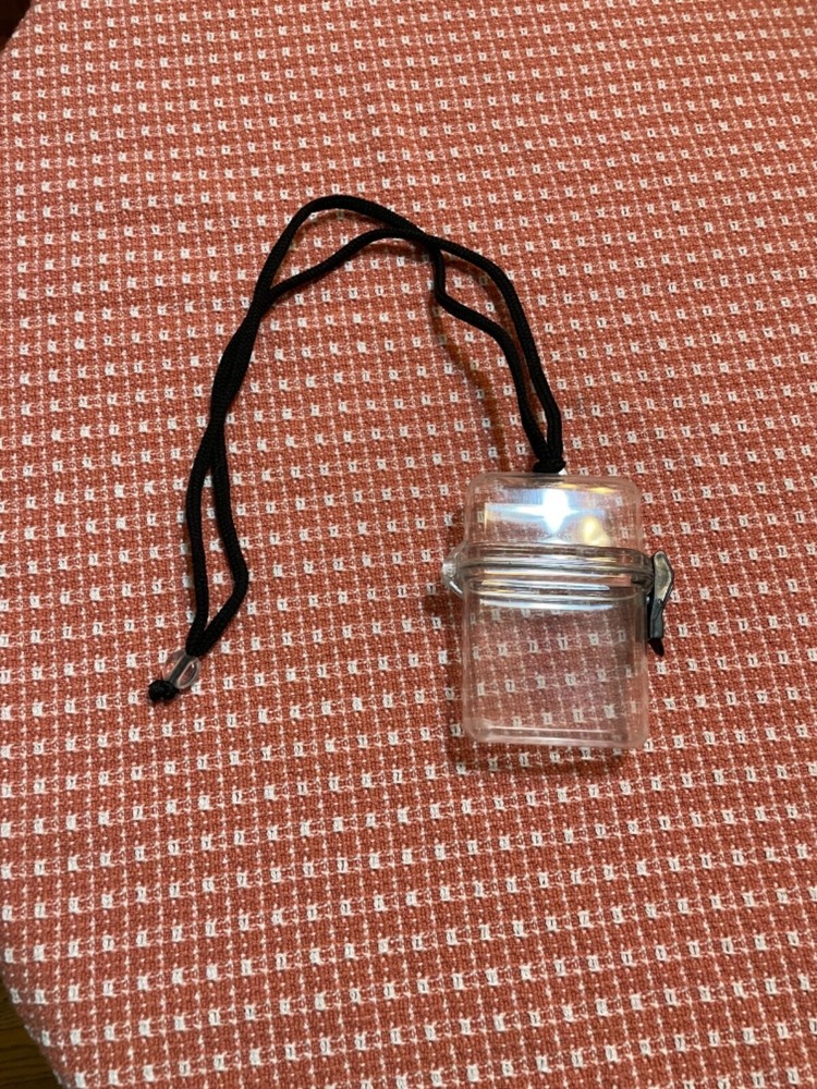 CLEAR Waterproof Hard Plastic Cigarette Case crushproof 100’s Wallet NEW