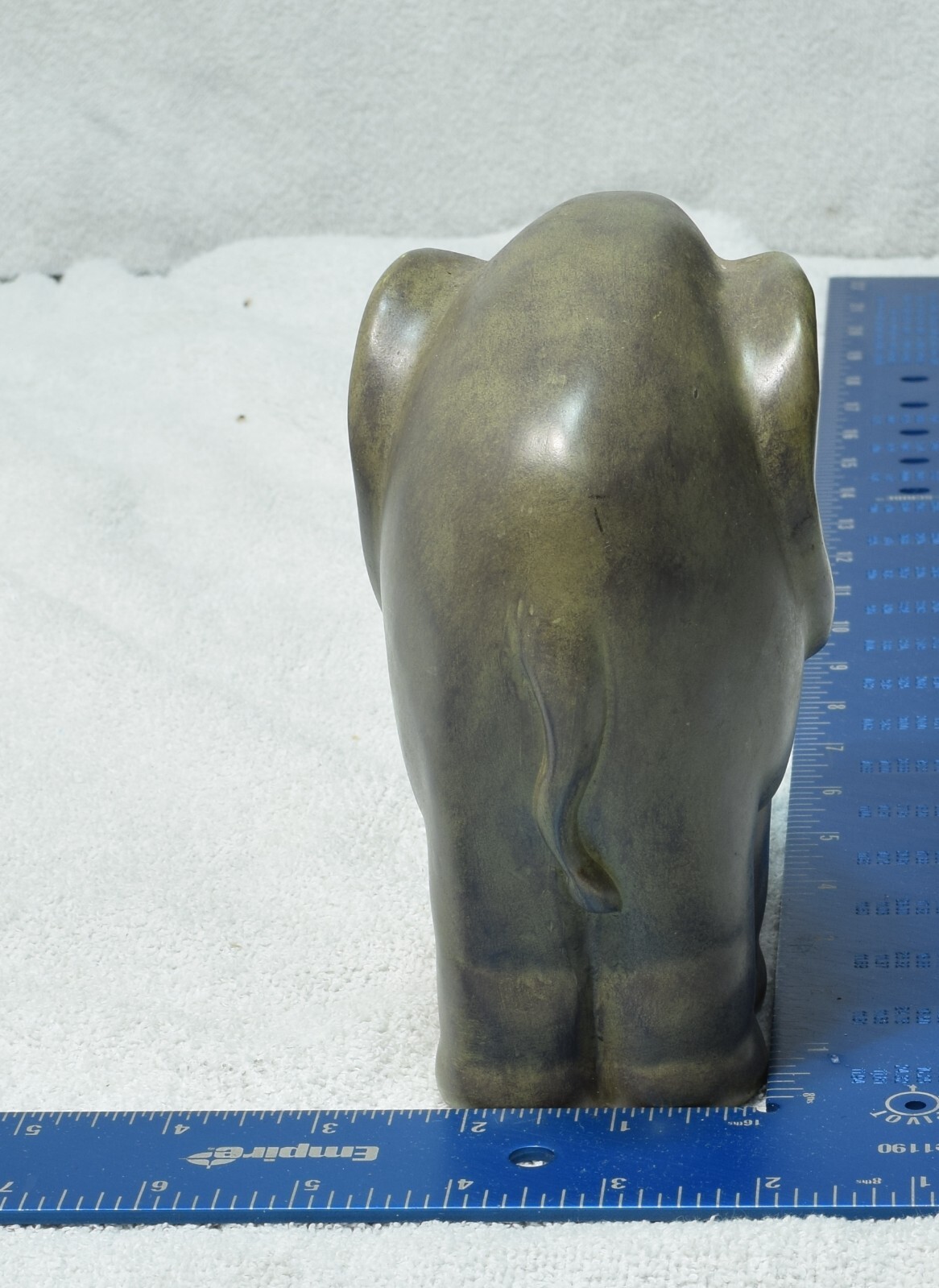 Elephant Resin Animal Figurine Wildlife Craft Collectible Decor