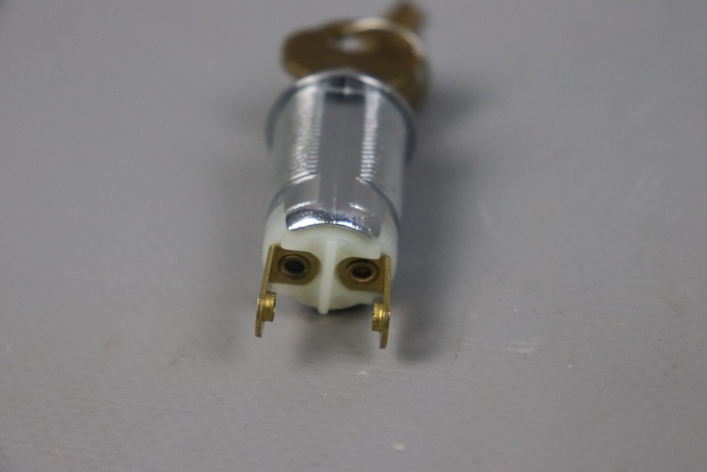 Illinois Lock DS203 Key Switch E85080 PMK1 Unused