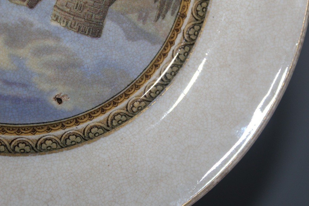 ANTIQUE PRATTWARE CATTLE & RUINS PLATE