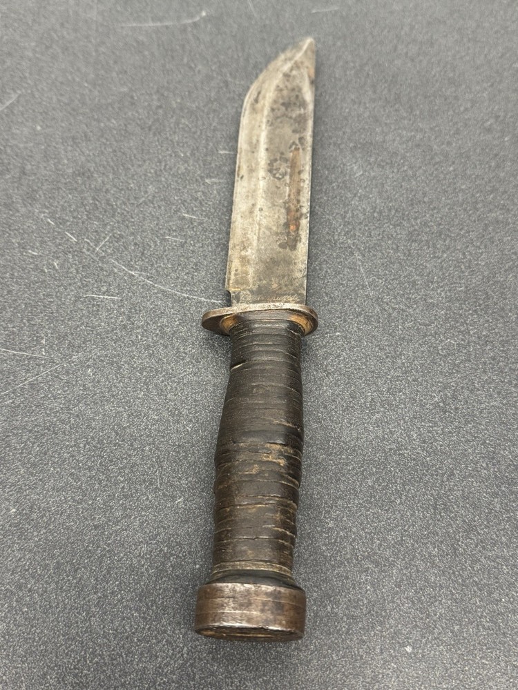 WW2 Quartmaster Camillus Knife 225Q