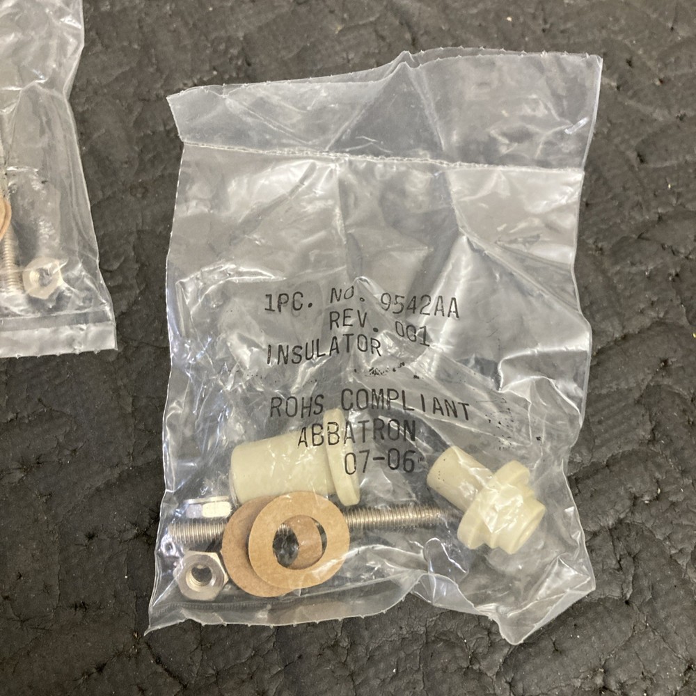 Feedthru Insulator for Balun or Antennas