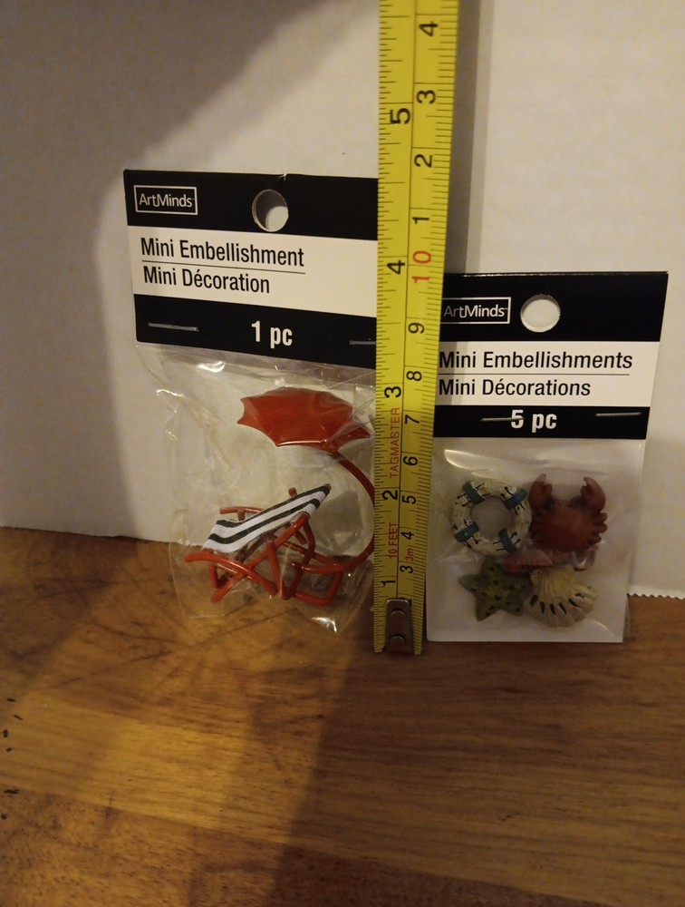 (4) Mini Art Minds Embellishments Beach Theme