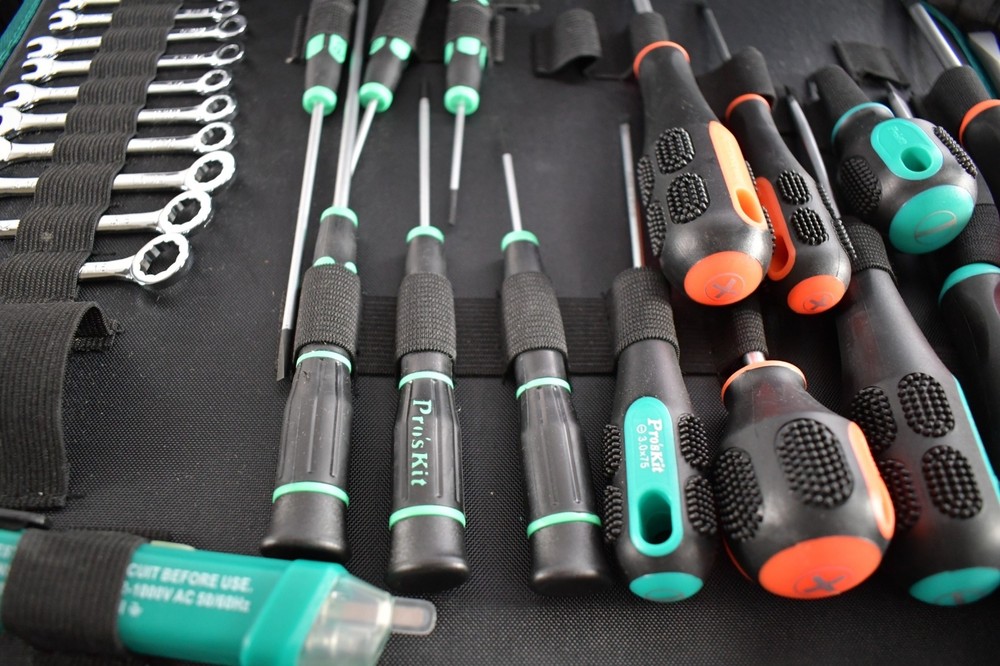 Eclipse Tools Pro'sKit Electronics Tool Kit