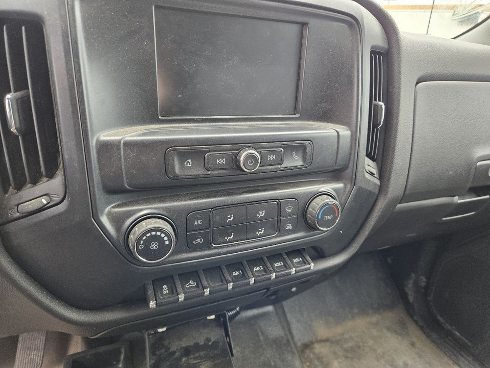 2018-2019 Chevy Silverado Dash Mounted 7" Display Screen Opt IOB