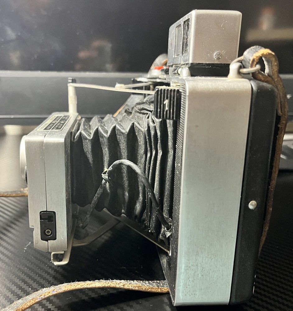 Vintage Polaroid Automatic 350 Land Camera