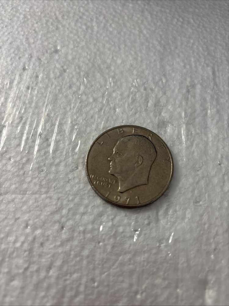 1971 D EISENHOWER DOLLAR COIN Circulated