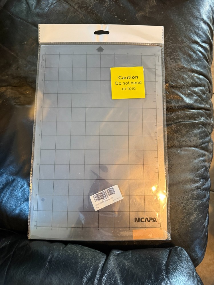 Light Hold Cutting Mat for Scrapbooking 8" x 12"