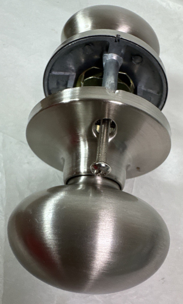 Interior Nichol Brushed Door Knobs DL609BKPS New In Box