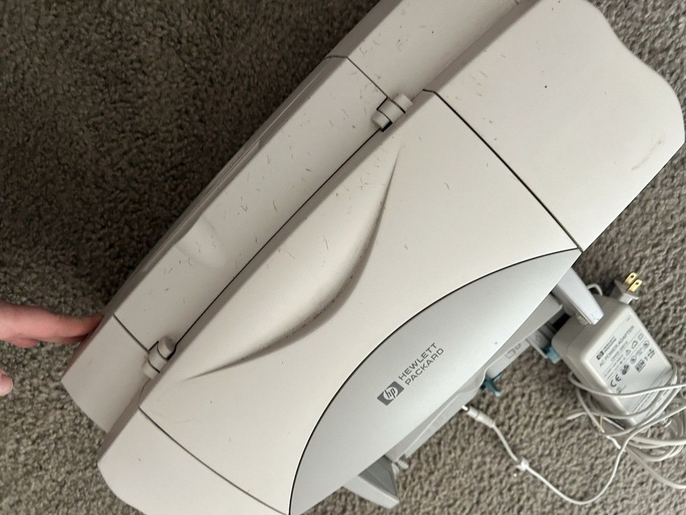 ⭐️Hp Deskjet 882C Printer POWERS ON needs Ink