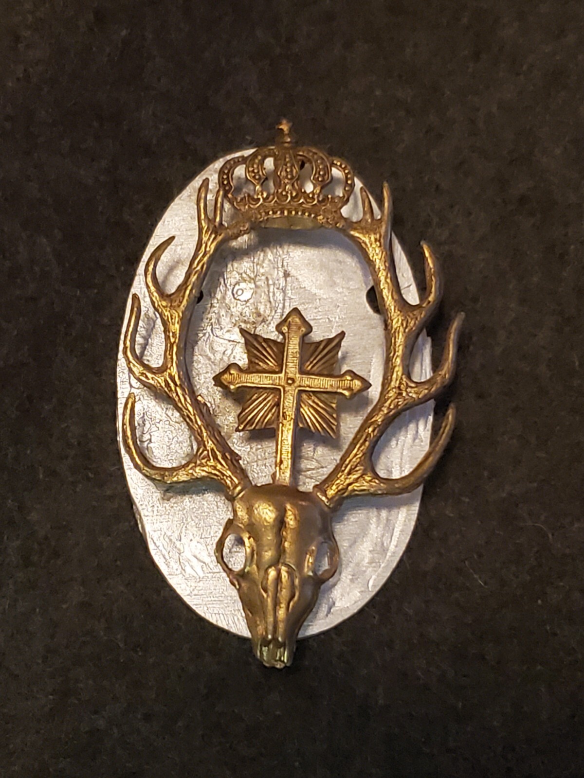 WWI Era German Jägers badge with Bavarian/ Saxony Crown