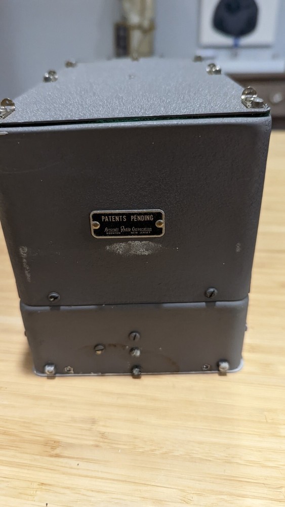 Aircraft Radio Corp Frequency Converter -Transmitter CV-431A/AR 28 Volt untested