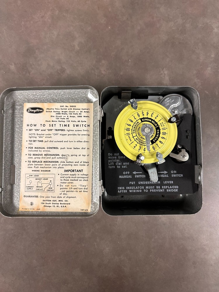 Dayton 2E023, NOS, Poultry Timer With Dimmer