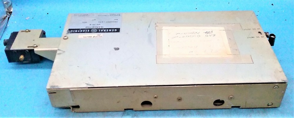 Vintage General Electric Transmitter UT-12-B / 1975 MHz