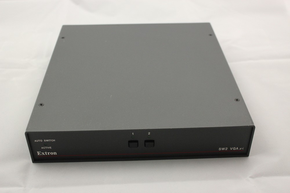 Extron SW2 VGA Xi Mac Auto Switch Pre-Owned Working Condition